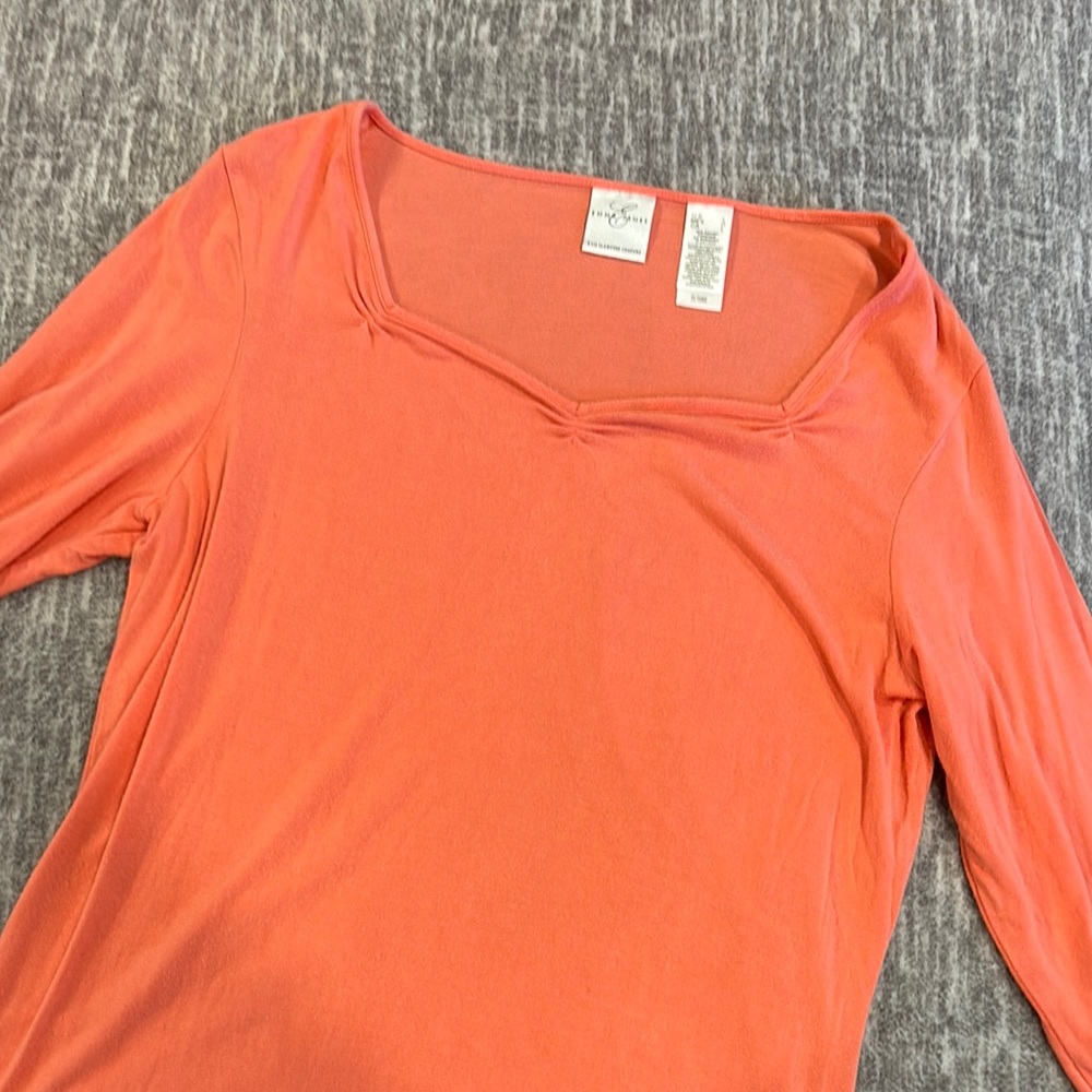 Emma James Coral Fitted 3/4 Sleeve Blouse